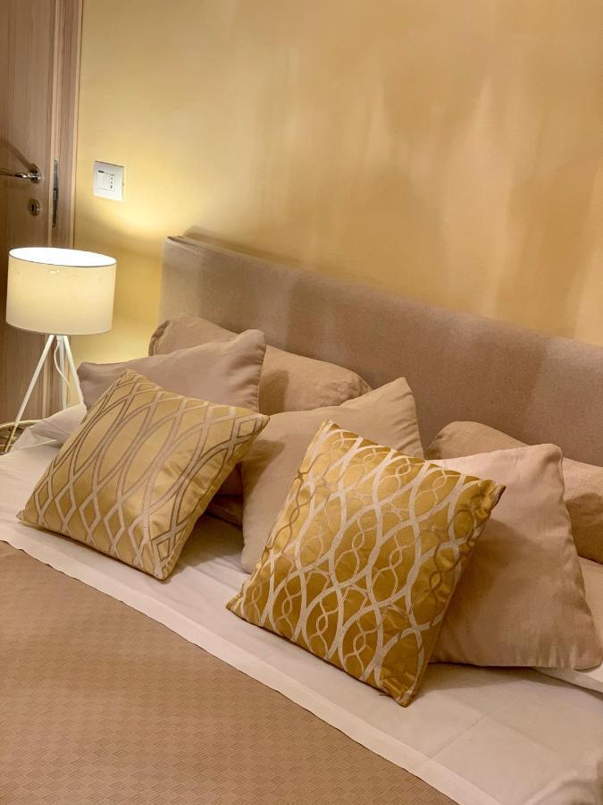 Sui Passi Di Francesco Hotel Valfabbrica Eksteriør billede