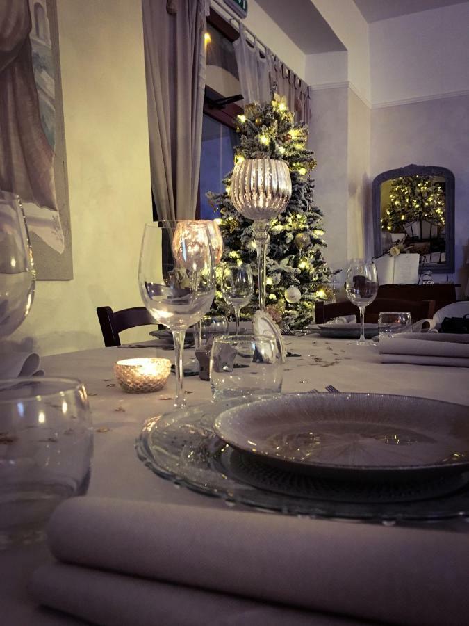 Sui Passi Di Francesco Hotel Valfabbrica Eksteriør billede